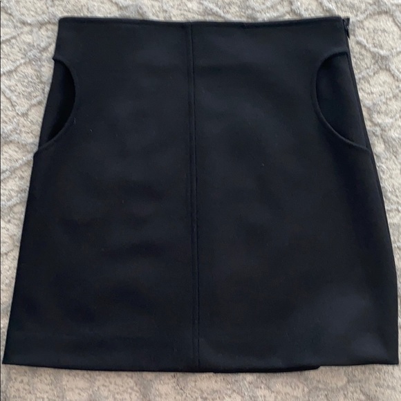 Skirt - Picture 1 of 3